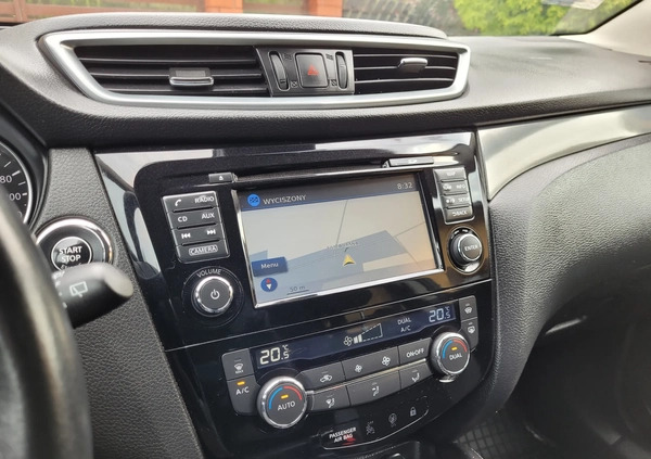 Nissan Qashqai cena 58900 przebieg: 179000, rok produkcji 2017 z Częstochowa małe 92